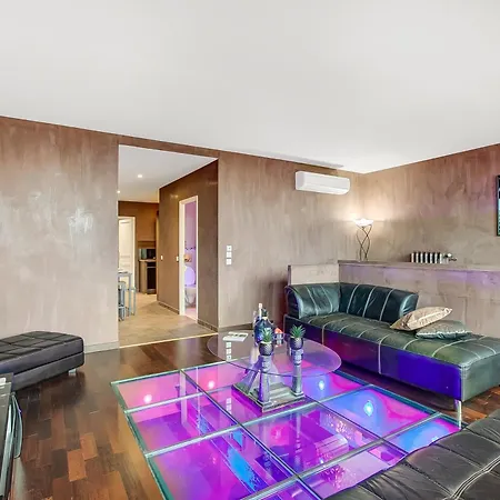 With Sauna At Border Of Monaco Apartment *